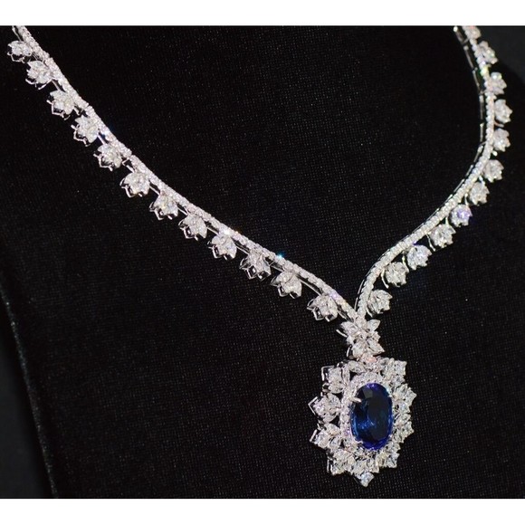 GIA Certified Natural 26.9CTS VS F Diamond Tanzanite 18K Solid Gold Necklace - Picture 3 of 12